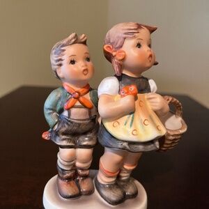 Hummel To Market Boy and Girl with Basket. Made in  West Germany (1960-1972)